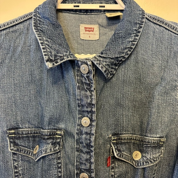 Levi button up dress - Picture 2 of 2